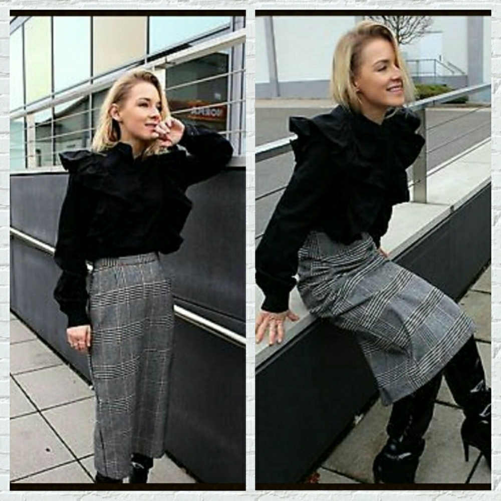 Dramatic Ruffles Button Up Blouse - image 3